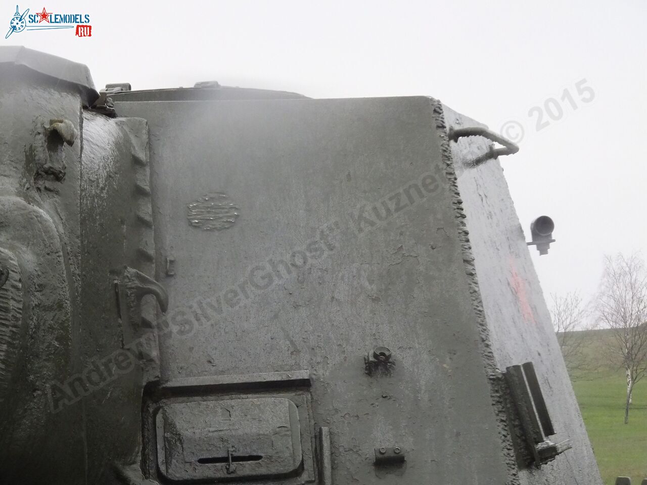 ISU-152_0005.jpg