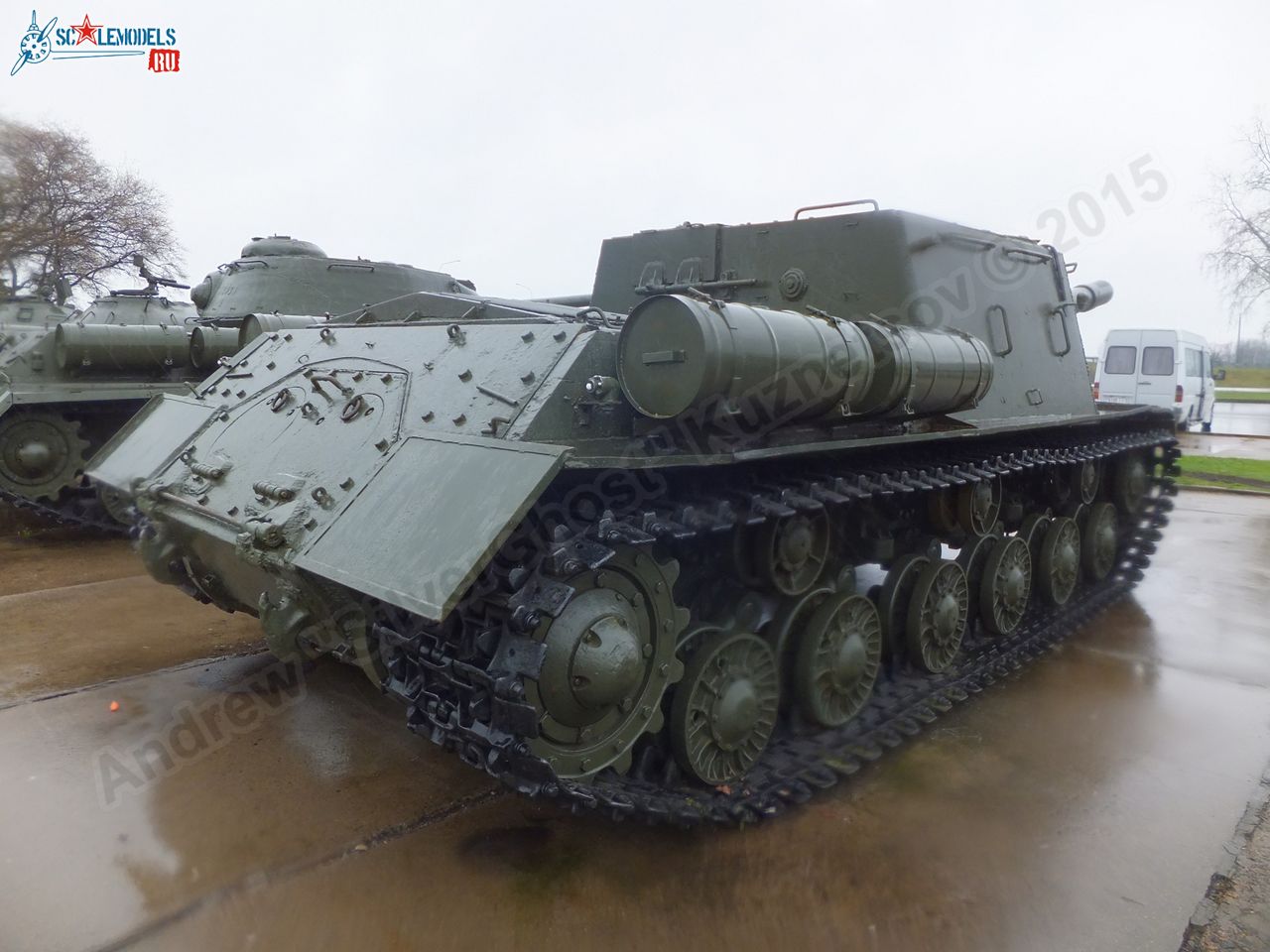 ISU-152_0016.jpg