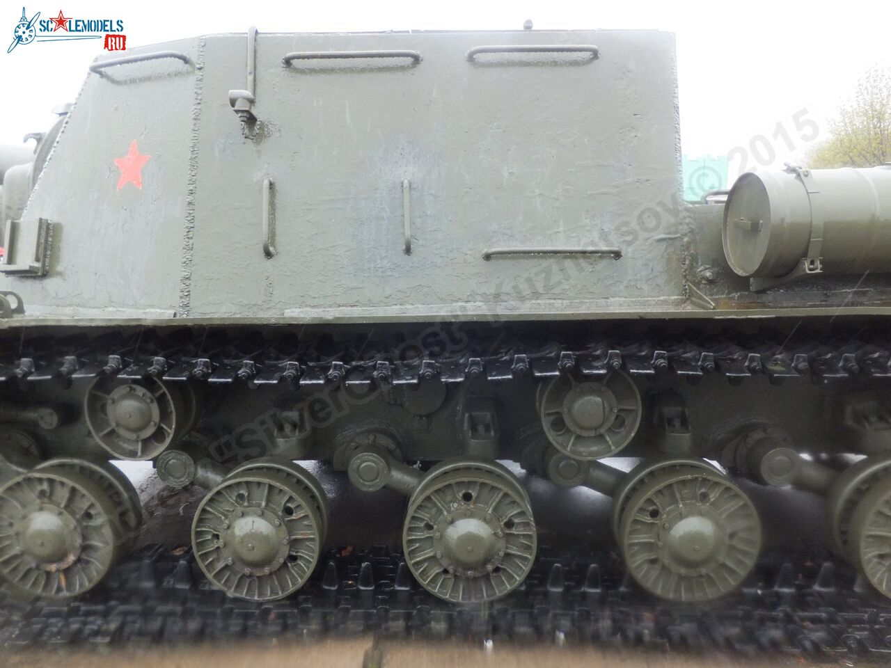 ISU-152_0025.jpg