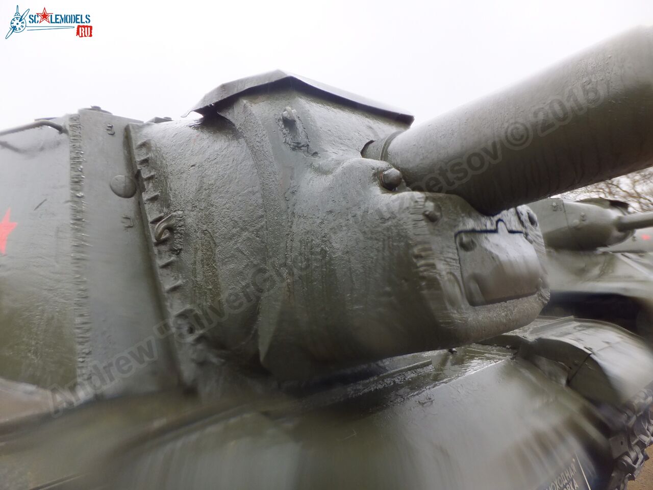 ISU-152_0042.jpg