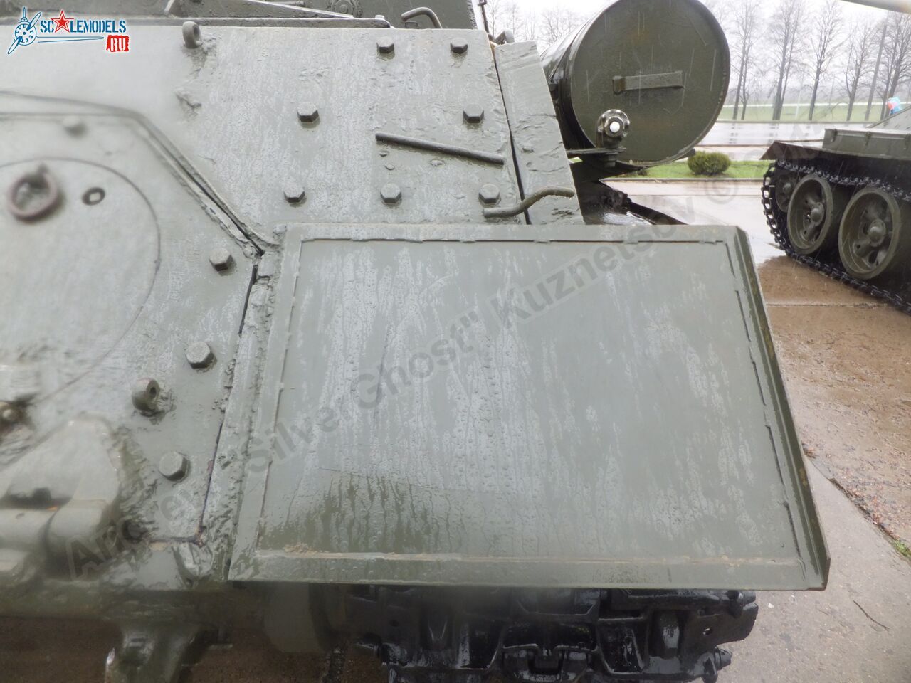 ISU-152_0087.jpg
