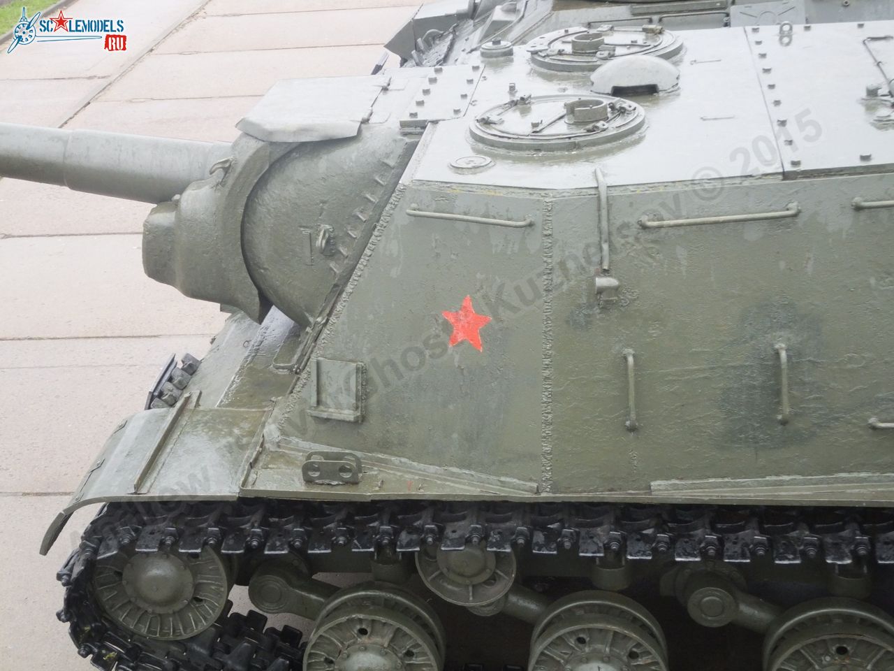 ISU-152_0155.jpg