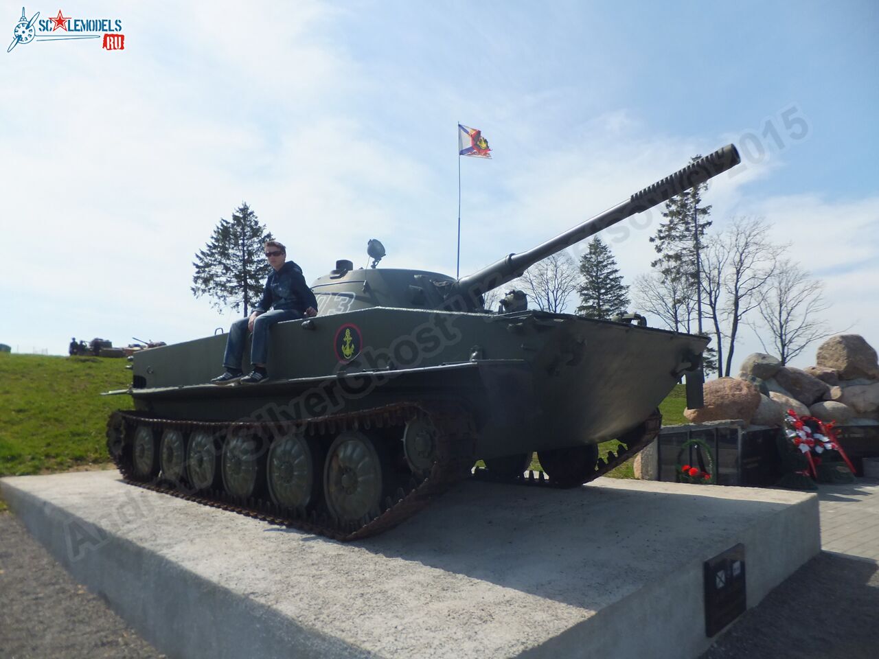 PT-76_0000.jpg