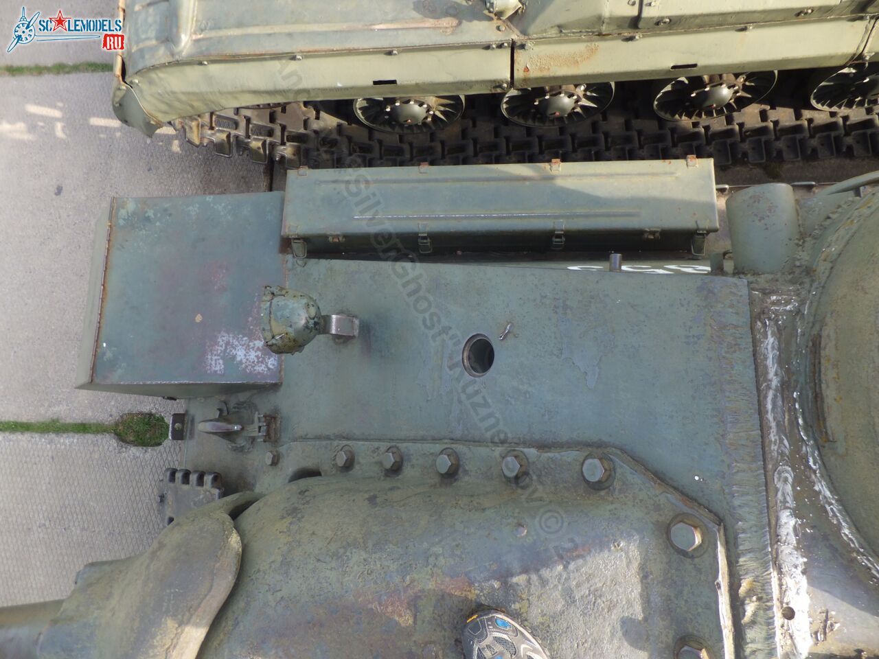 Su-100_0031.jpg