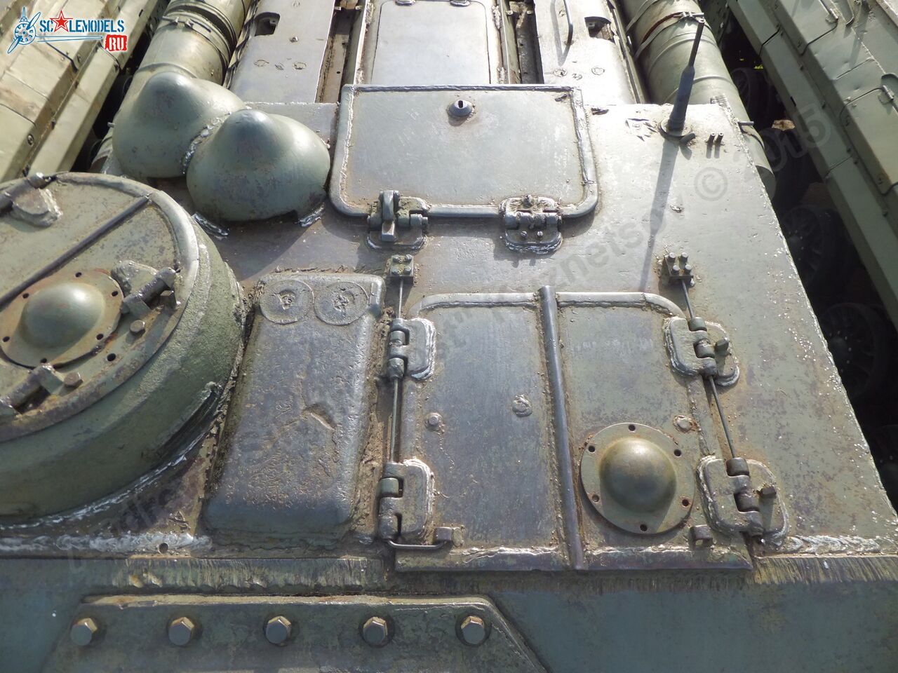 Su-100_0034.jpg