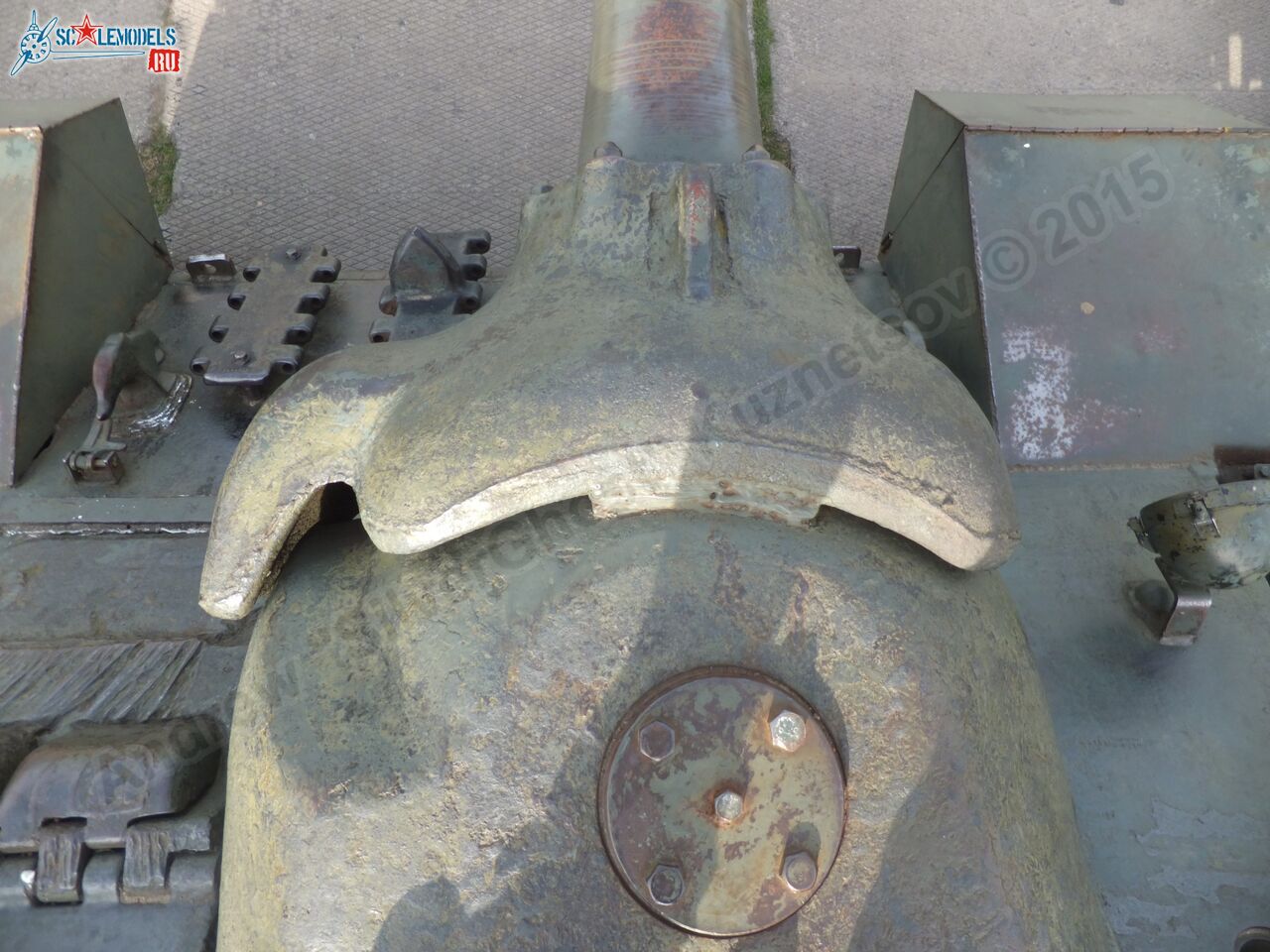 Su-100_0035.jpg