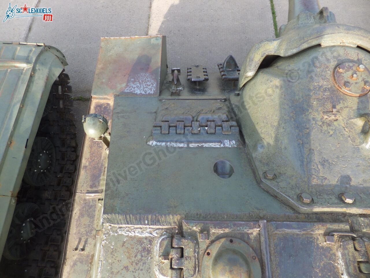 Su-100_0037.jpg