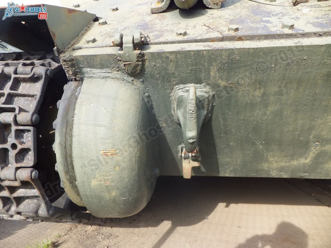 Su-100_0067.jpg
