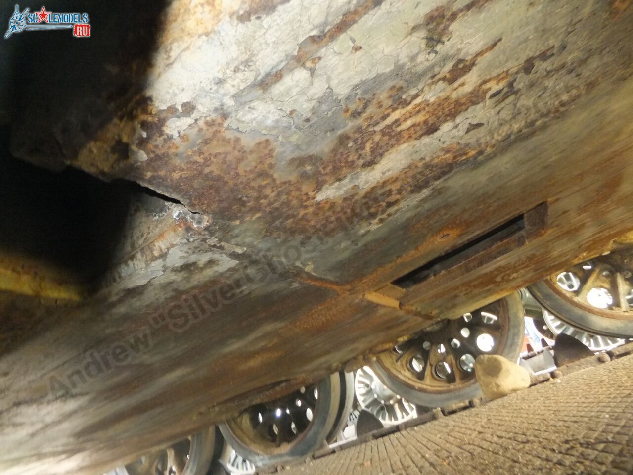 Su-100_0075.jpg