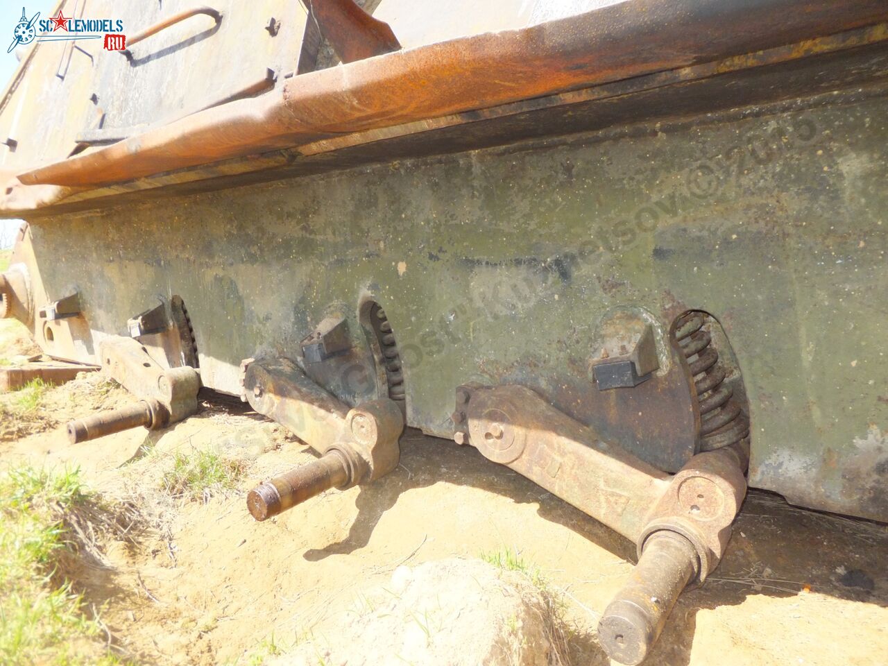 Damaged_SU-100_0006.jpg