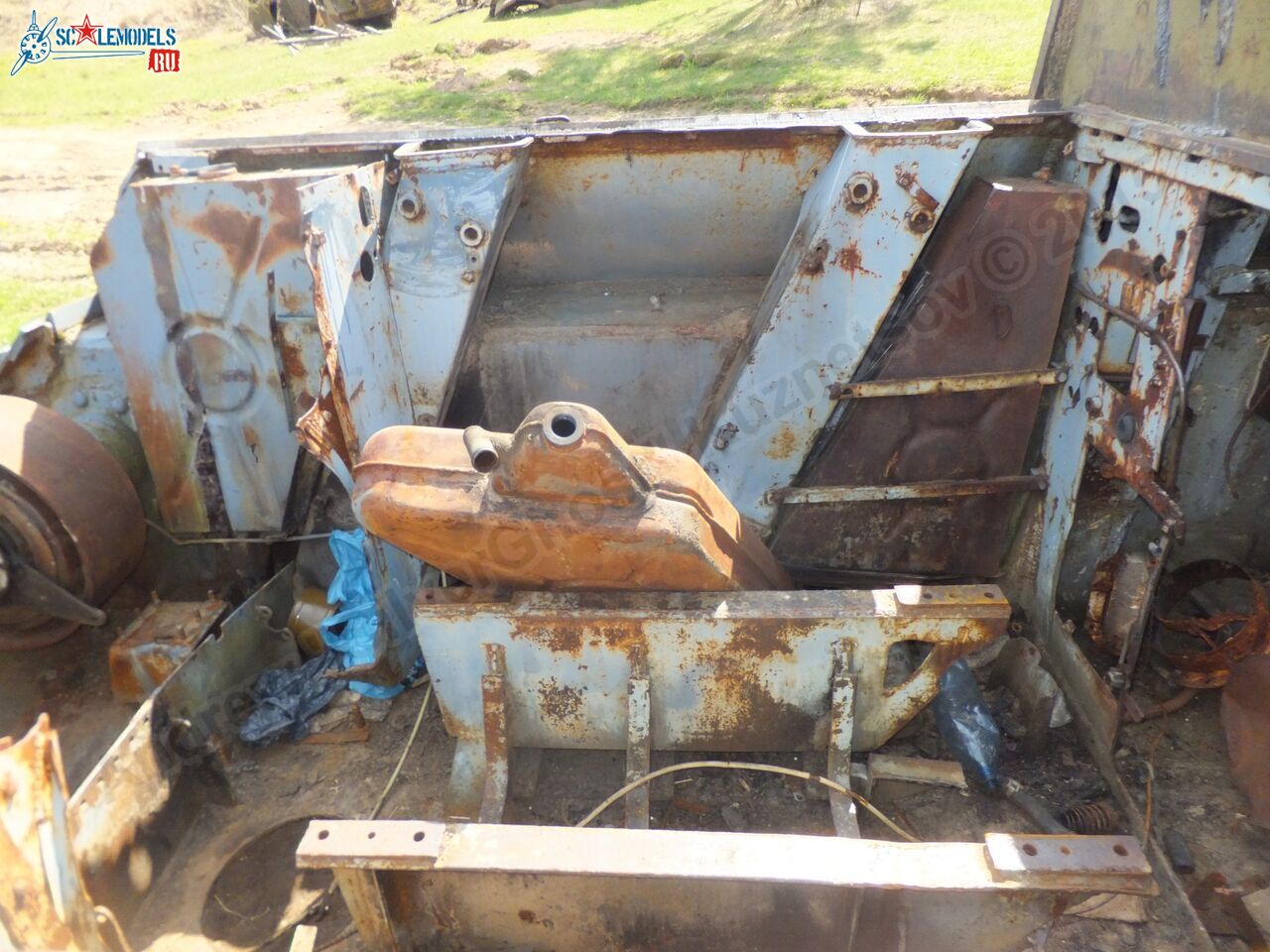Damaged_SU-100_0023.jpg