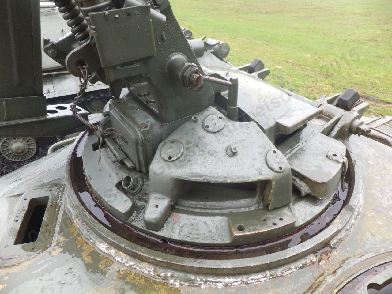 T-10_(IS-8)_0251.jpg
