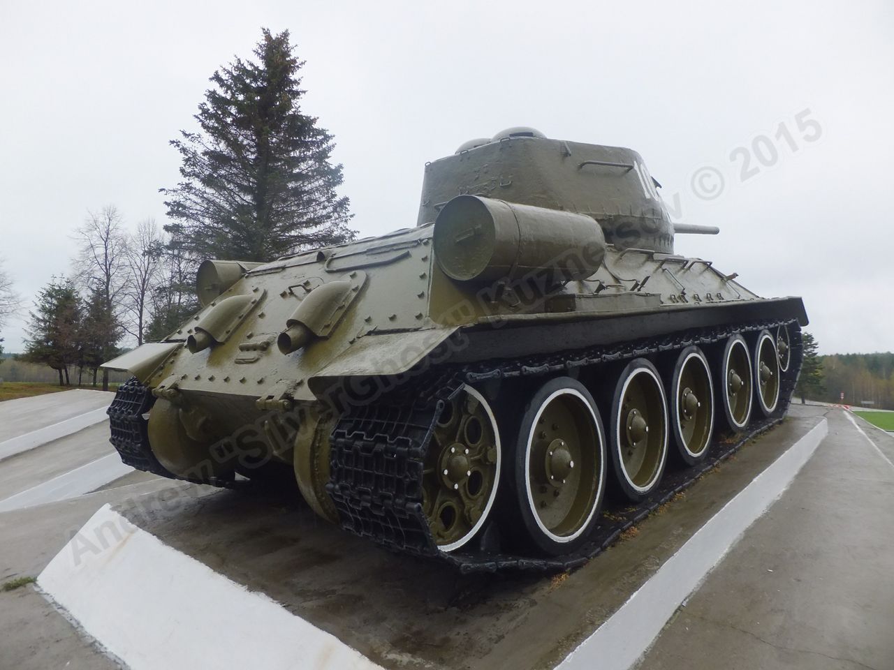 T-34-85_0065.jpg