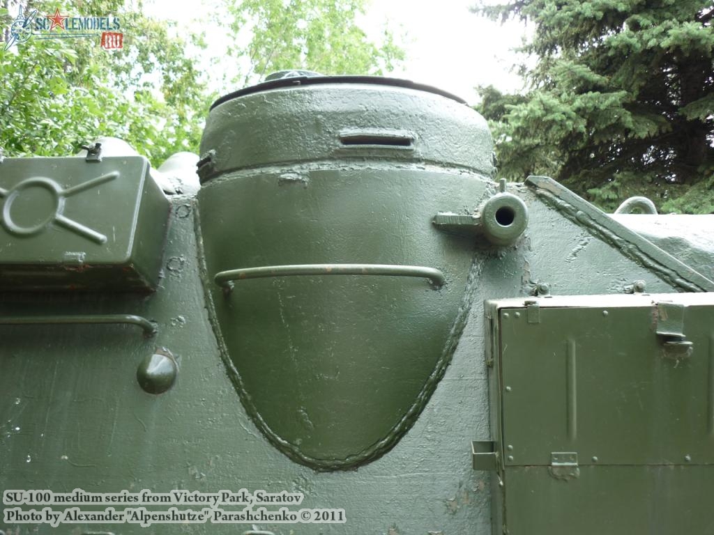 su-100_medium_0004.jpg