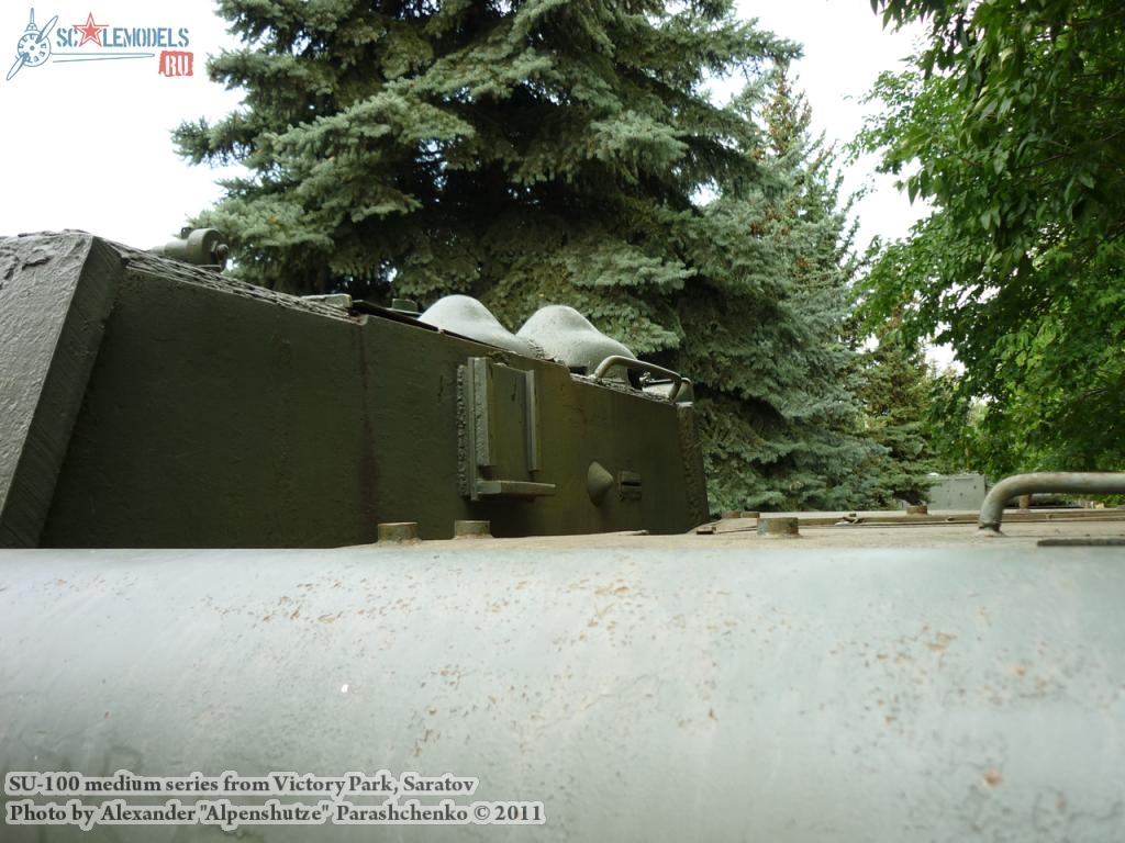 su-100_medium_0016.jpg