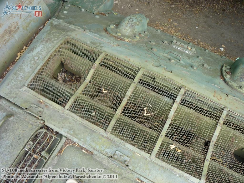 su-100_medium_0020.jpg