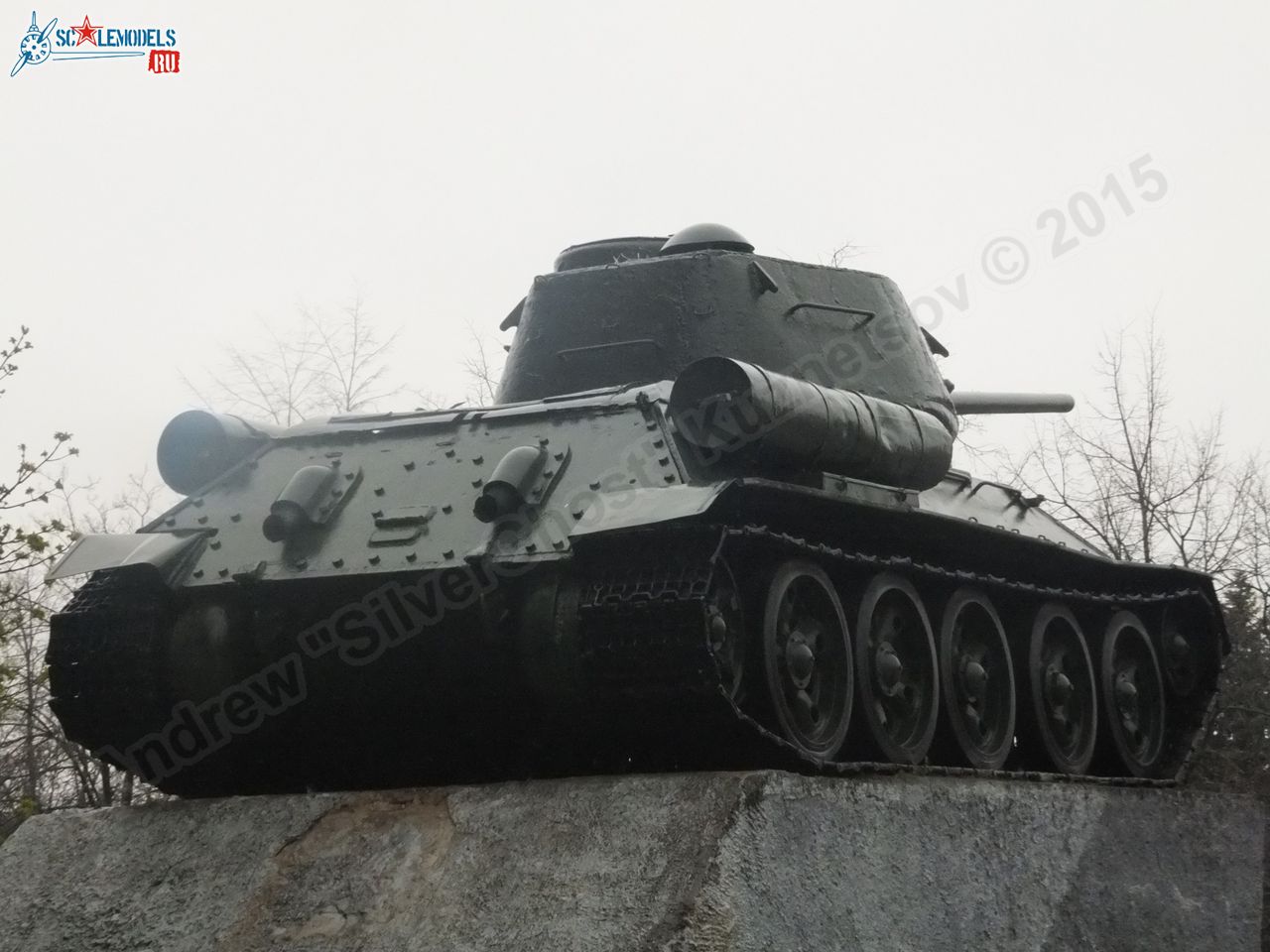 T-34-85_0009.jpg