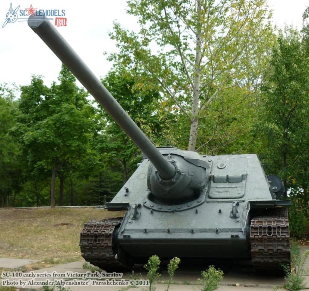 su-100_early_0000.jpg