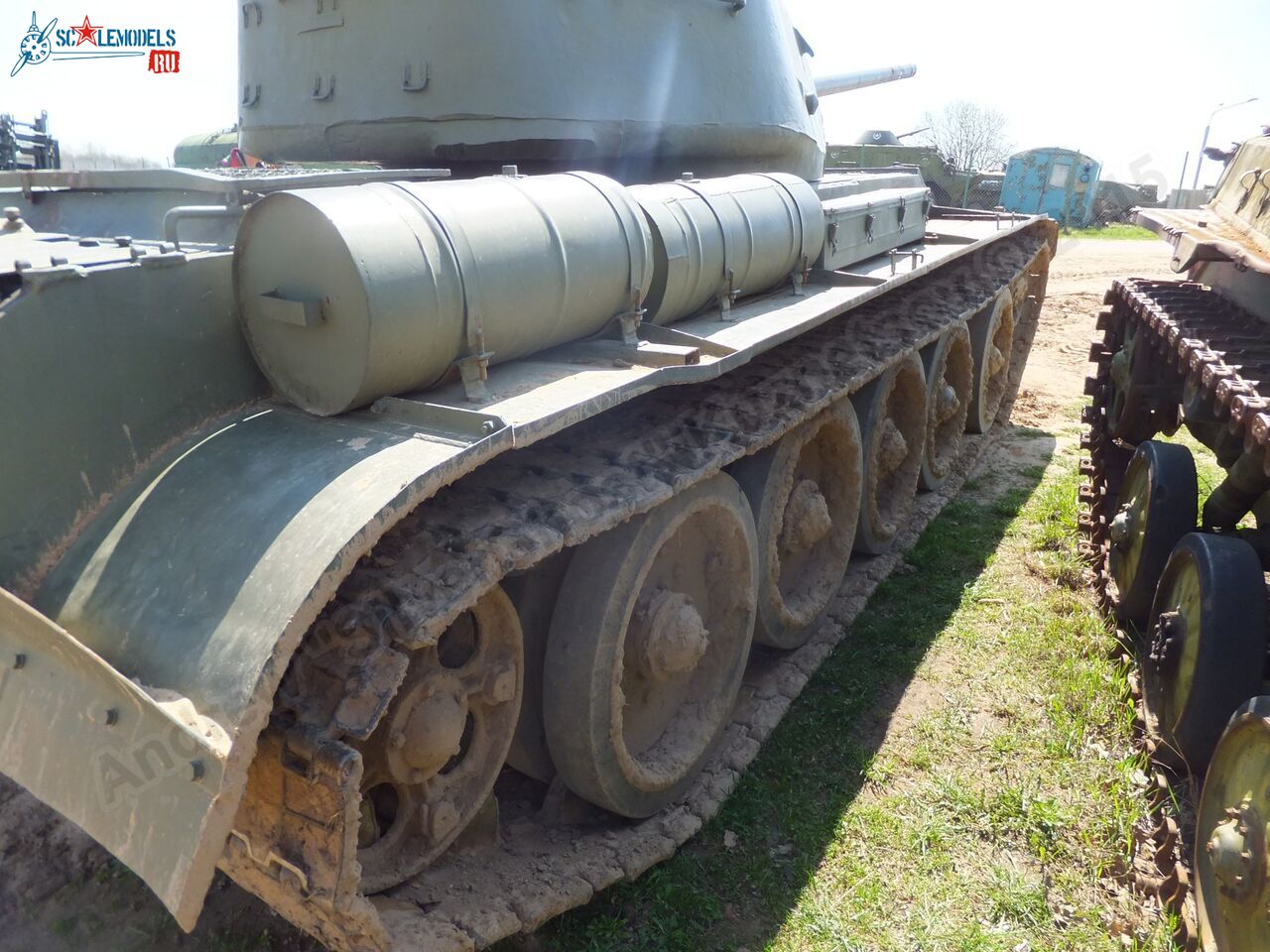 T-44_0008.jpg