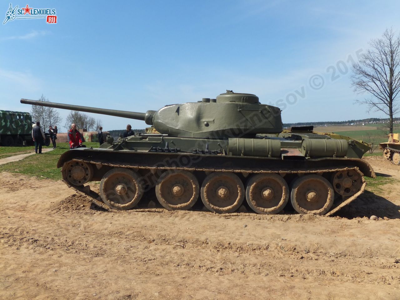 T-44_0035.jpg