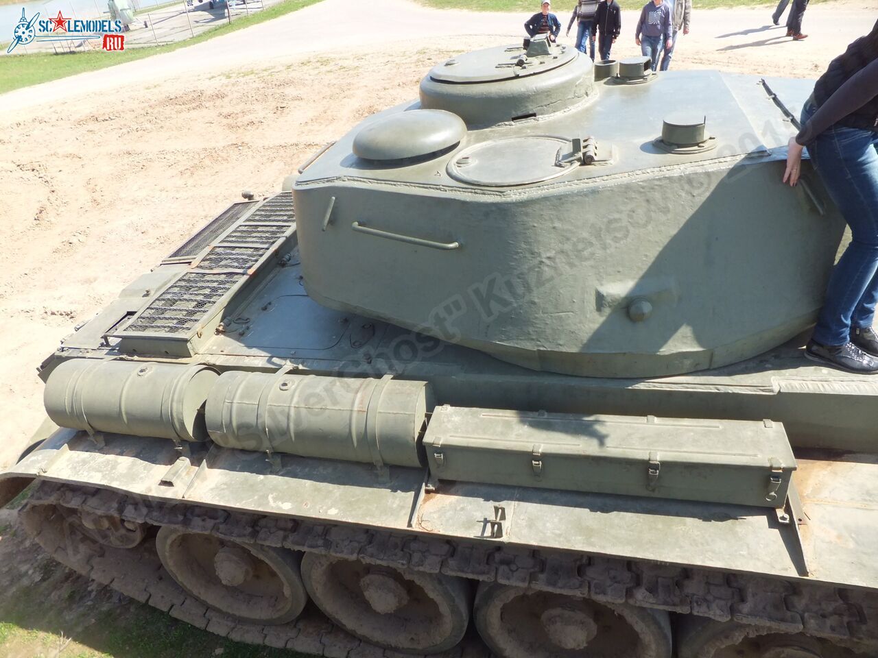 T-44_0090.jpg