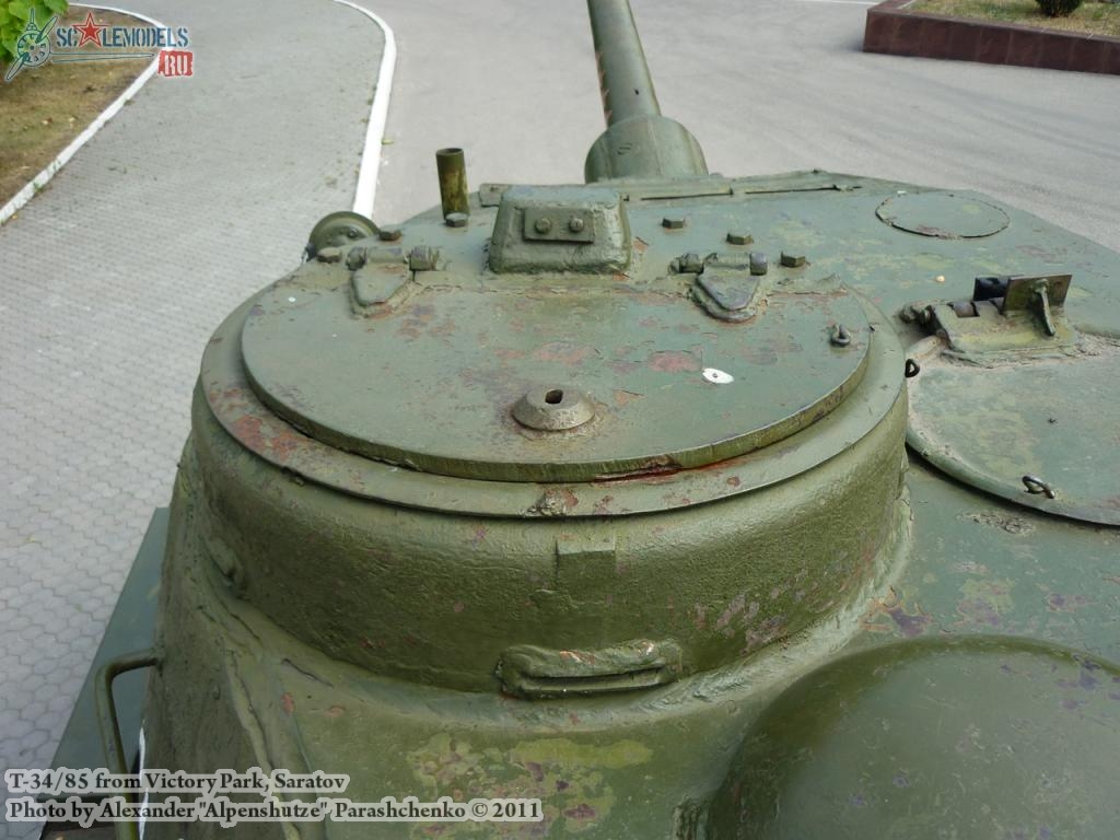 t-34-85_gdr_0022.jpg