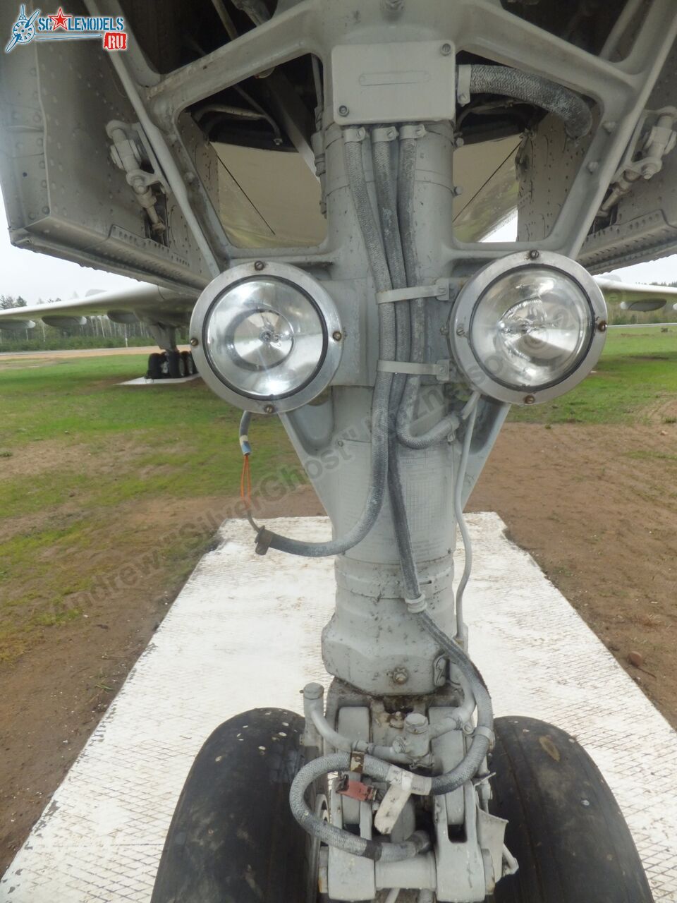Tu-154M_EW-85706_0174.jpg