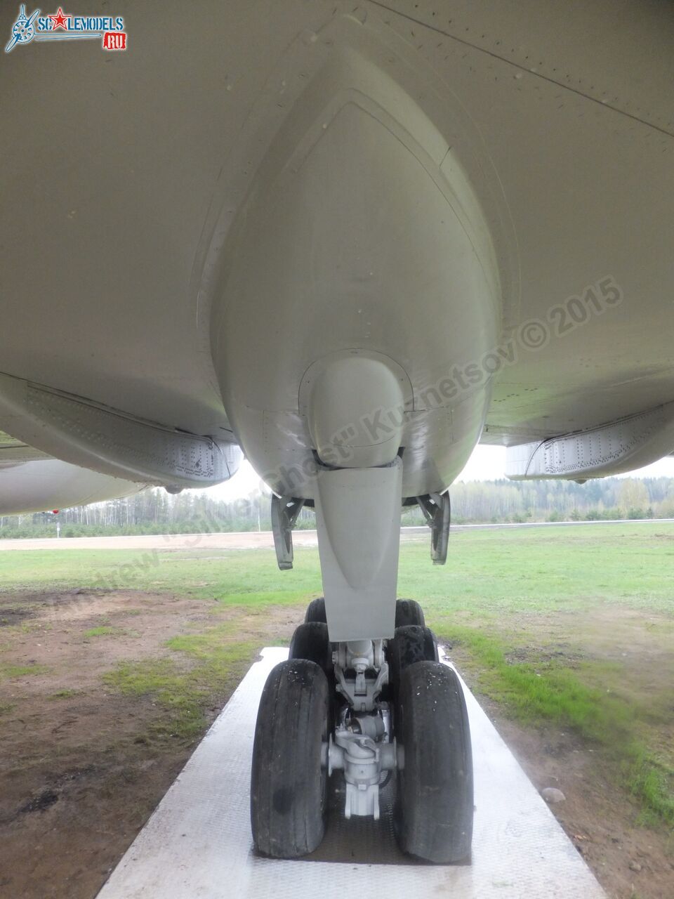 Tu-154M_EW-85706_0275.jpg