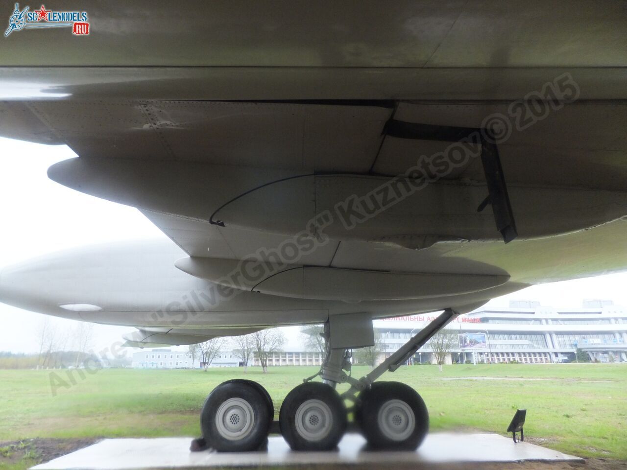 Tu-154M_EW-85706_0455.jpg