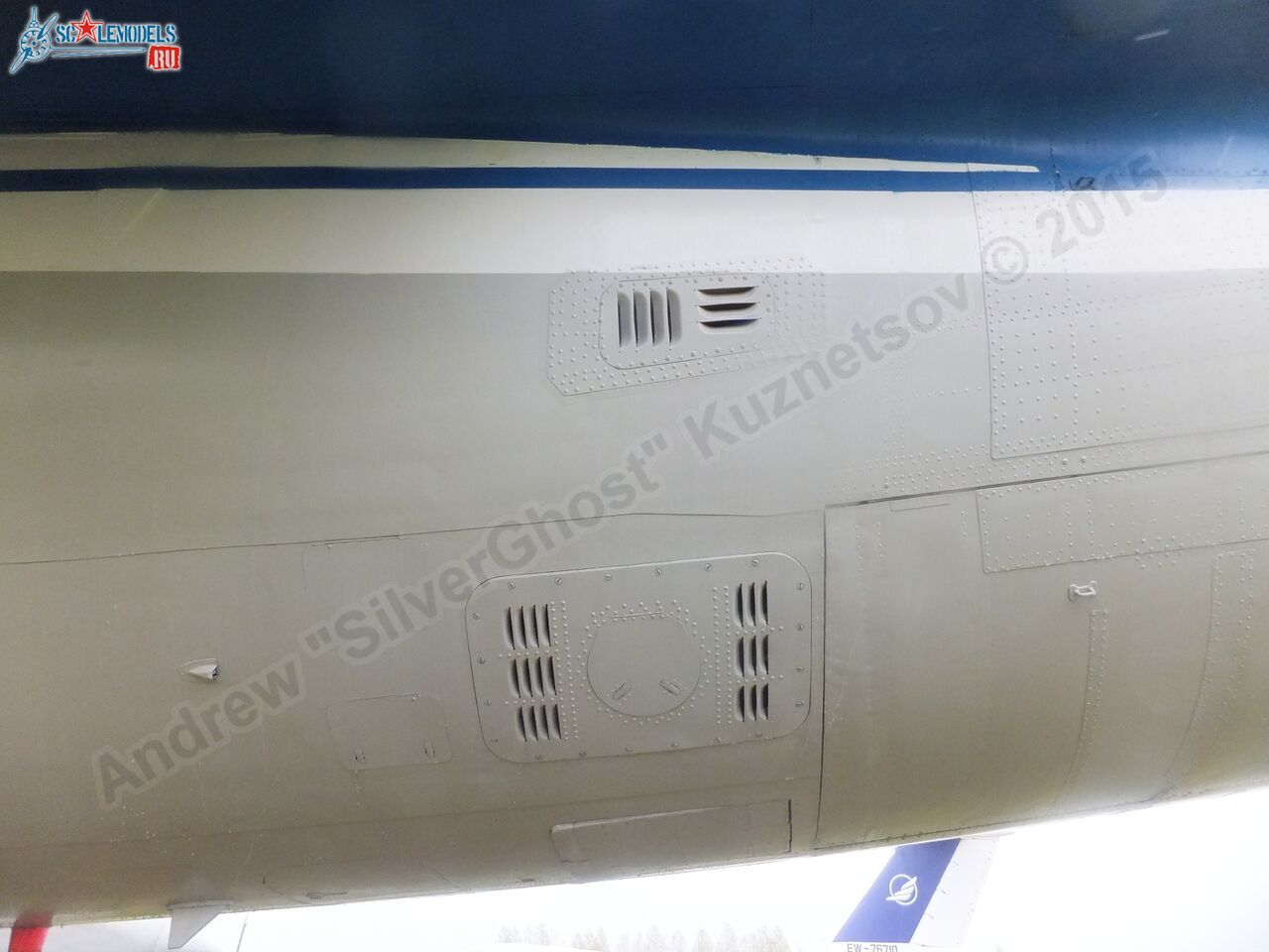 Tu-154M_EW-85706_0527.jpg