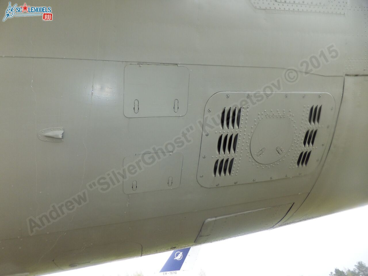 Tu-154M_EW-85706_0533.jpg