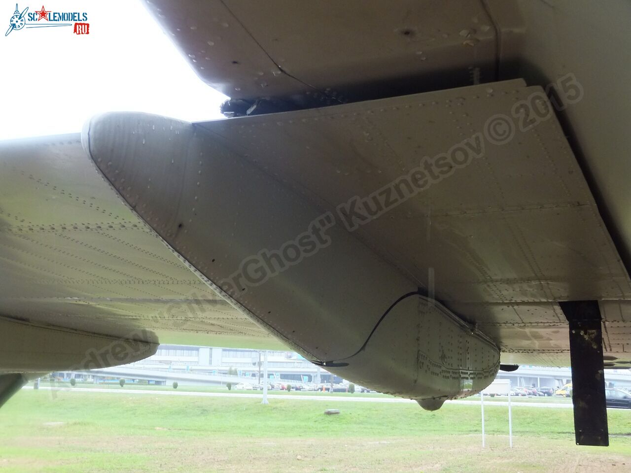Tu-154M_EW-85706_0545.jpg