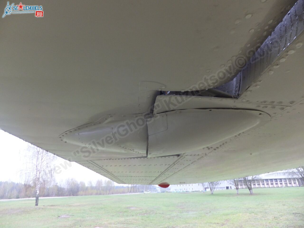 Tu-154M_EW-85706_0604.jpg