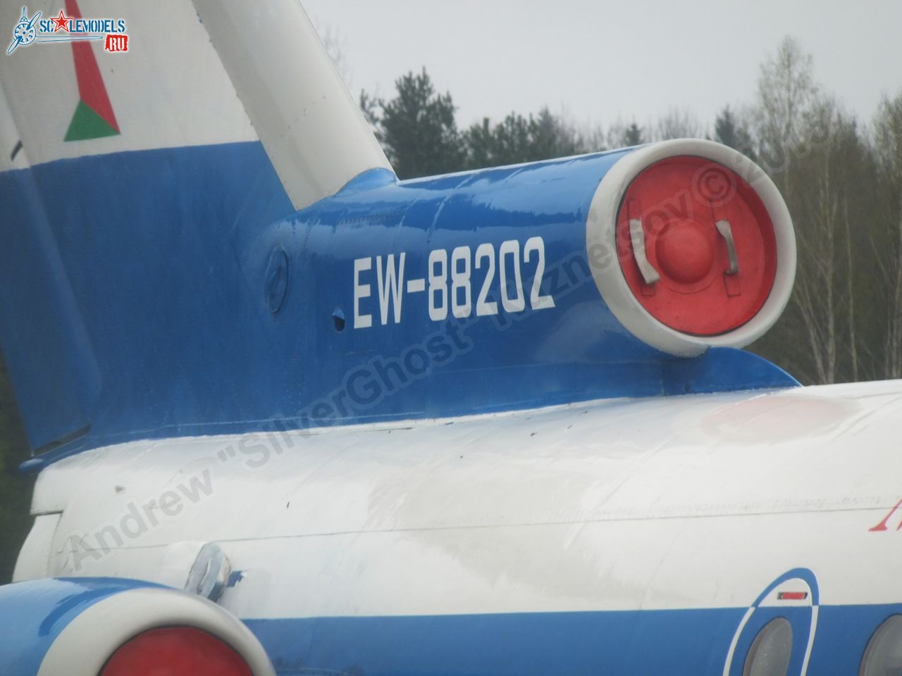 Yak-40_EW-88202_0050.jpg