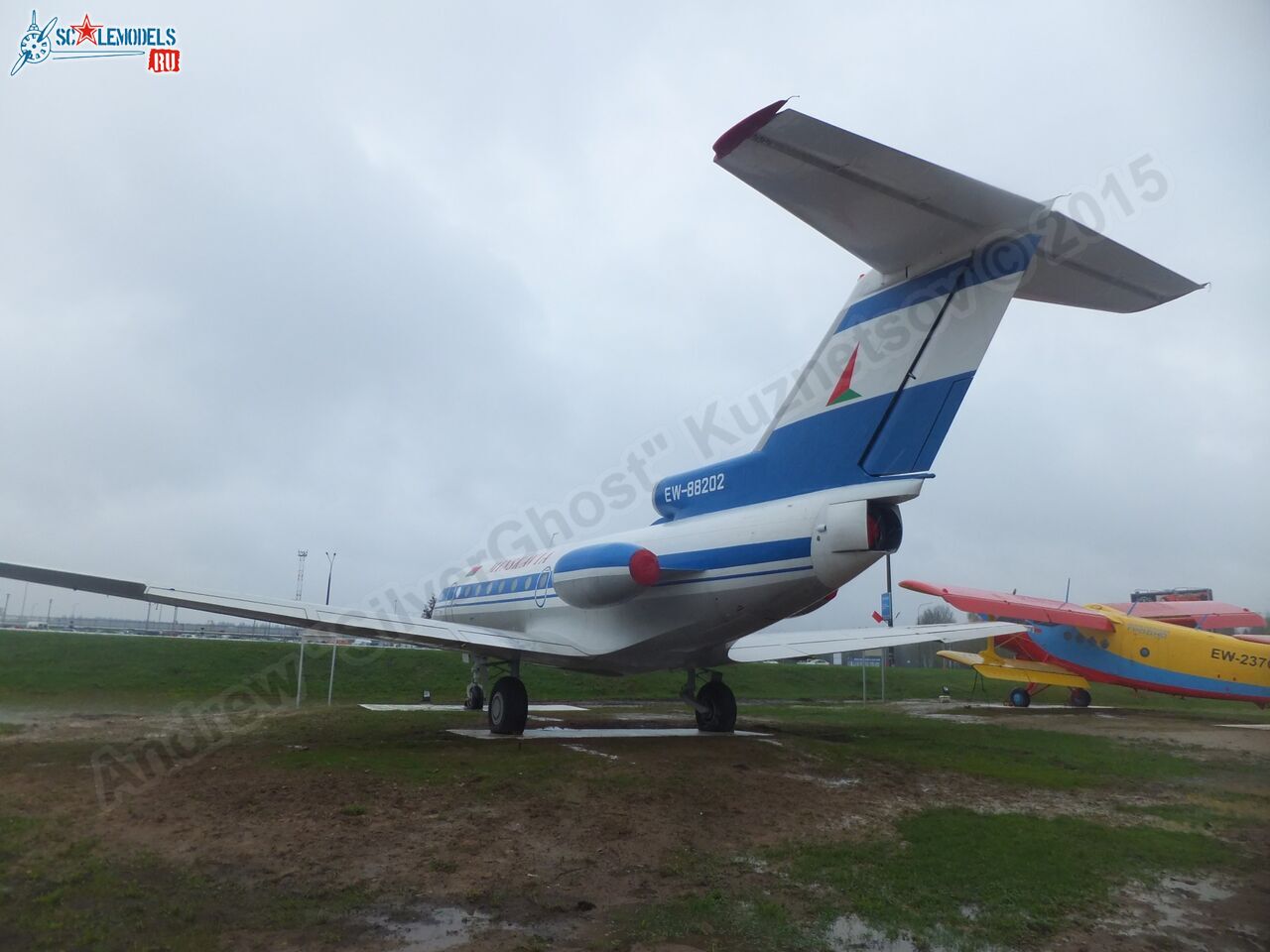 Yak-40_EW-88202_0183.jpg