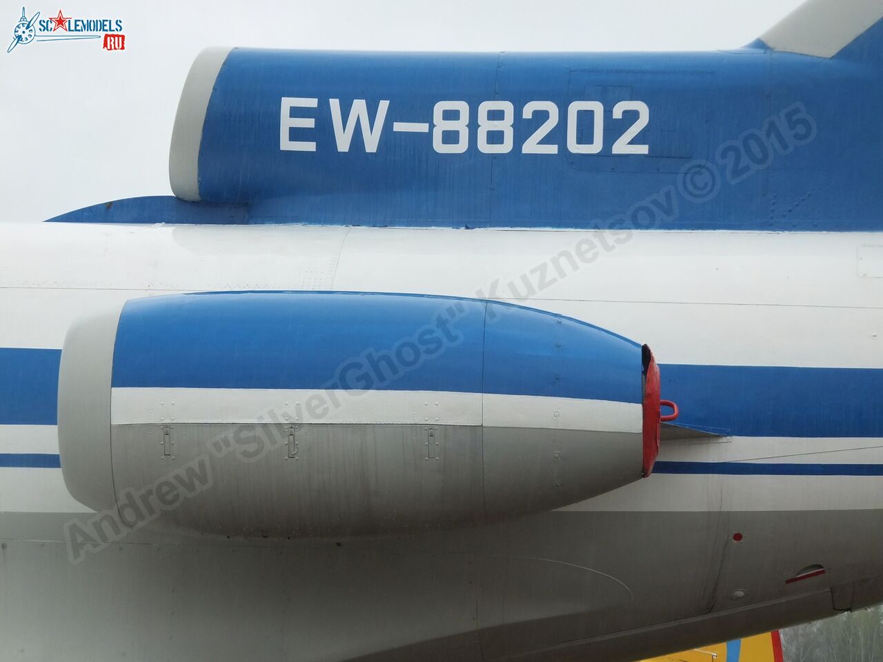 Yak-40_EW-88202_0206.jpg