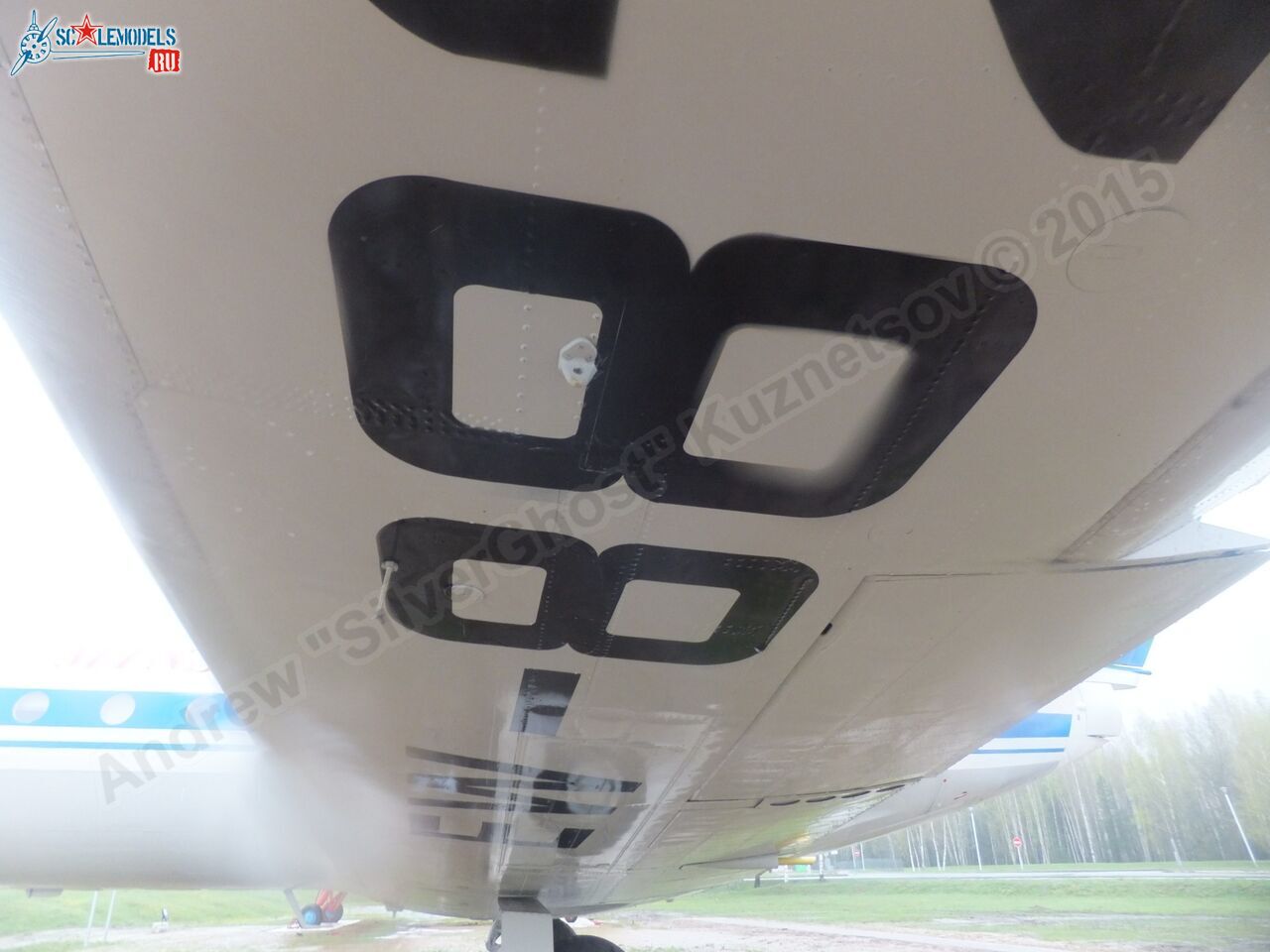 Yak-40_EW-88202_0235.jpg
