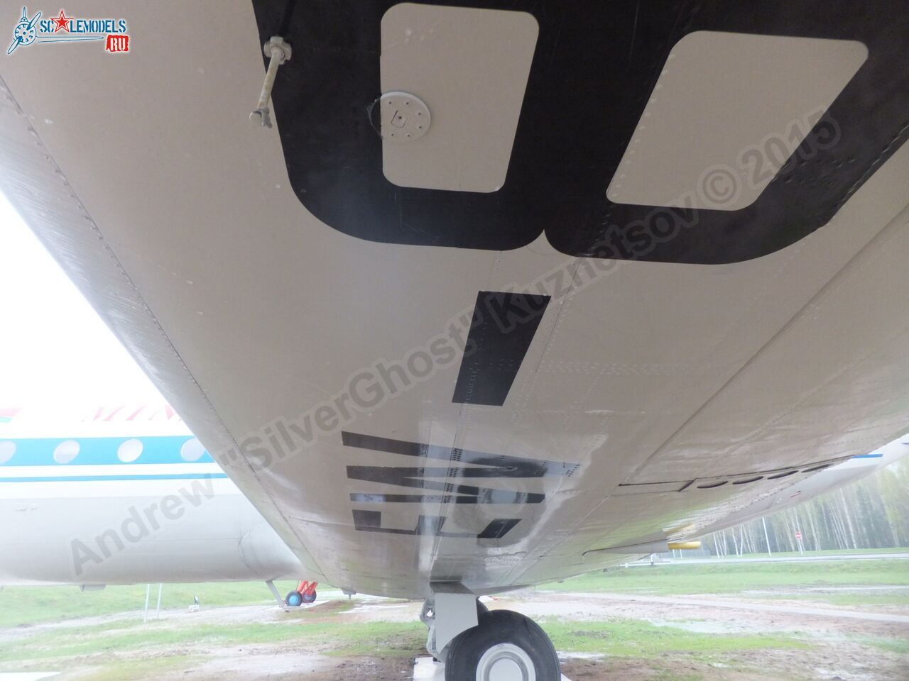 Yak-40_EW-88202_0240.jpg