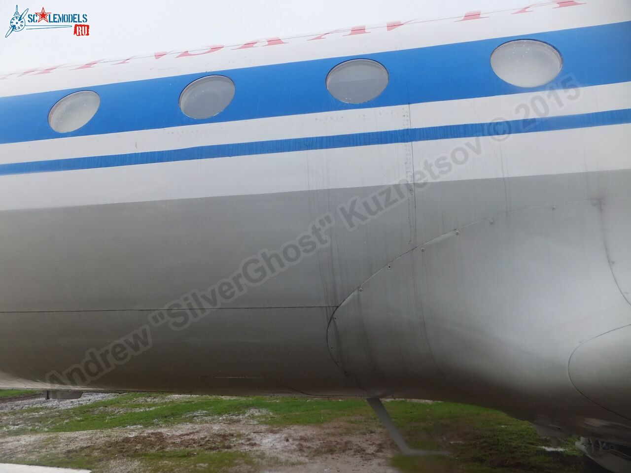 Yak-40_EW-88202_0271.jpg