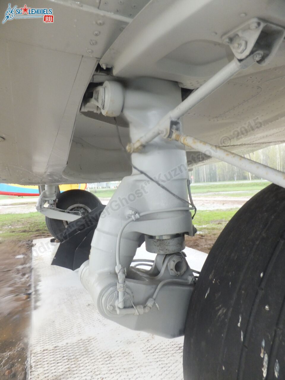 Yak-40_EW-88202_0293.jpg