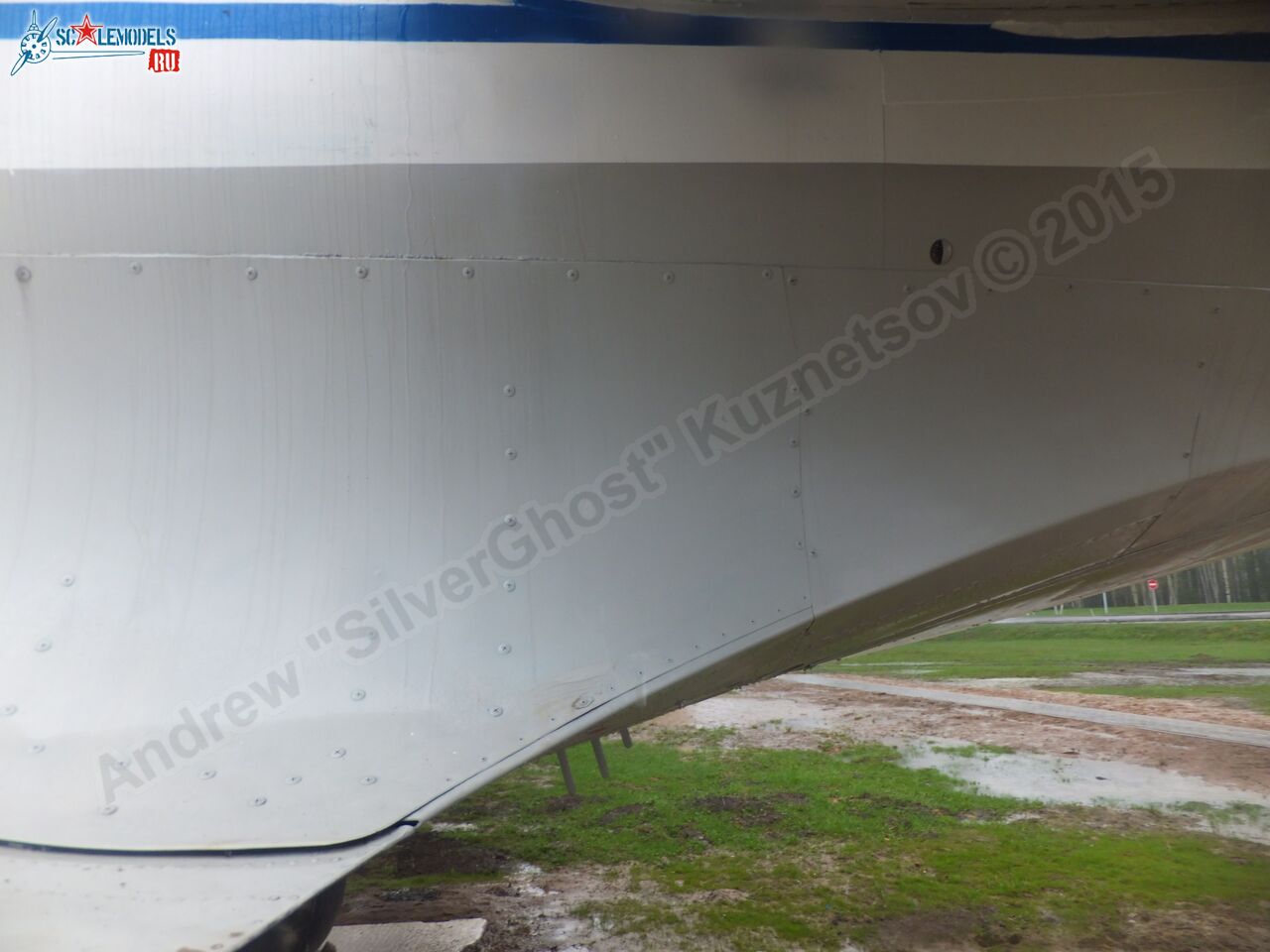 Yak-40_EW-88202_0347.jpg