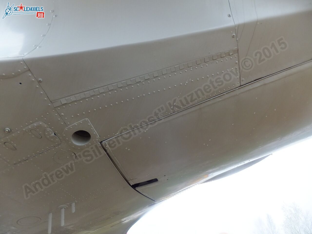 Yak-40_EW-88202_0353.jpg