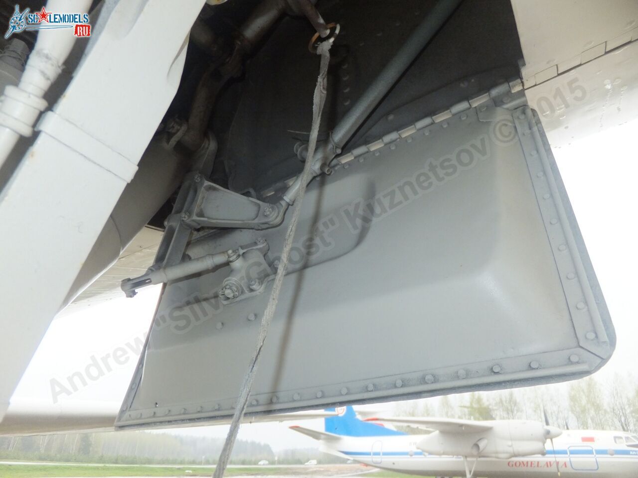 Yak-40_EW-88202_0456.jpg