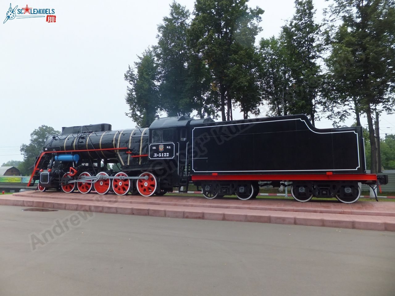 L-5122_locomotive_0019.jpg