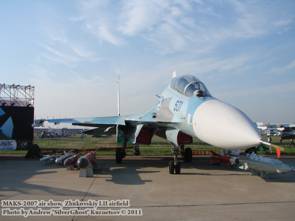 maks-2007_military_0006.jpg