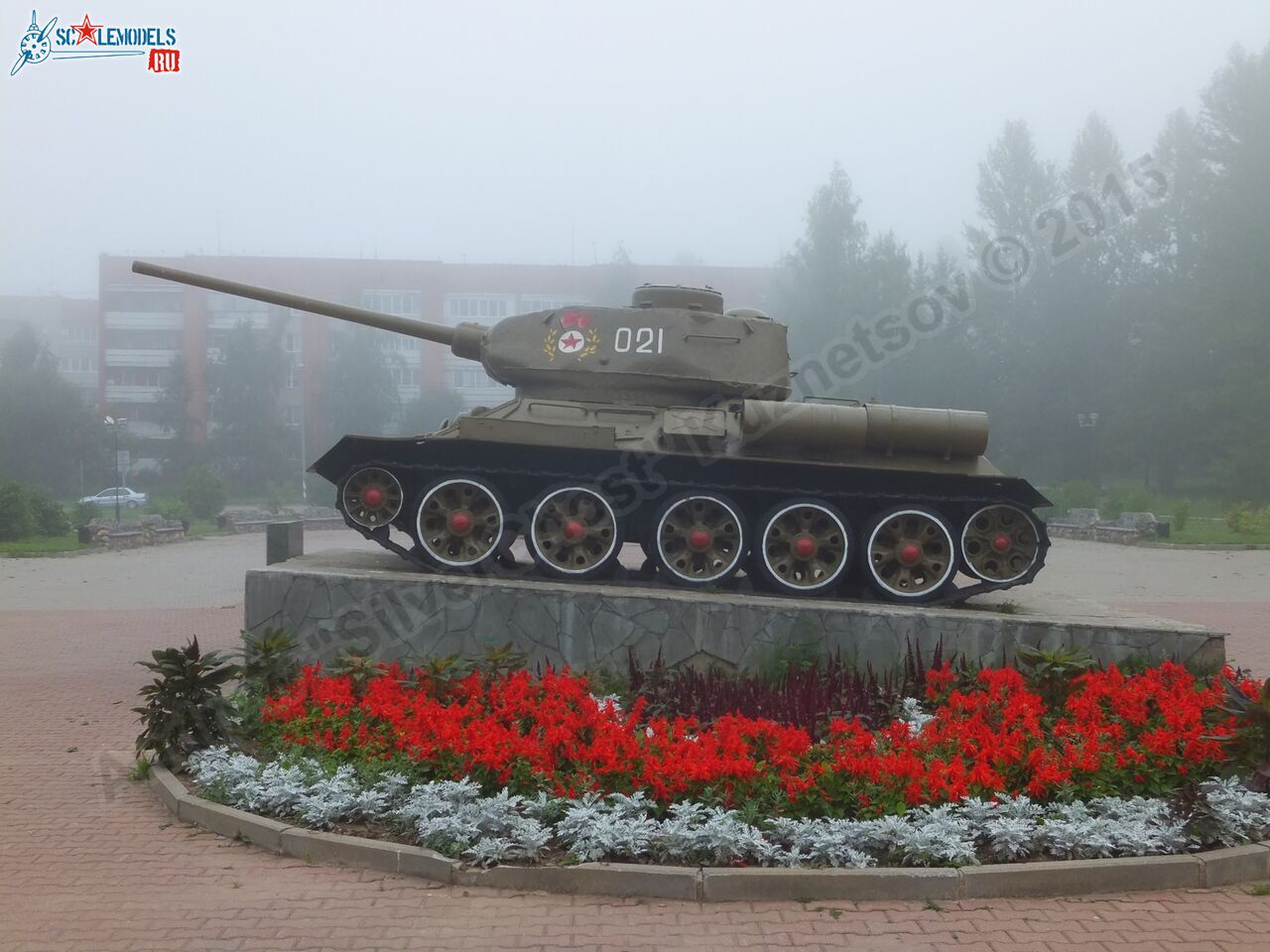 T-34-85_0001.jpg