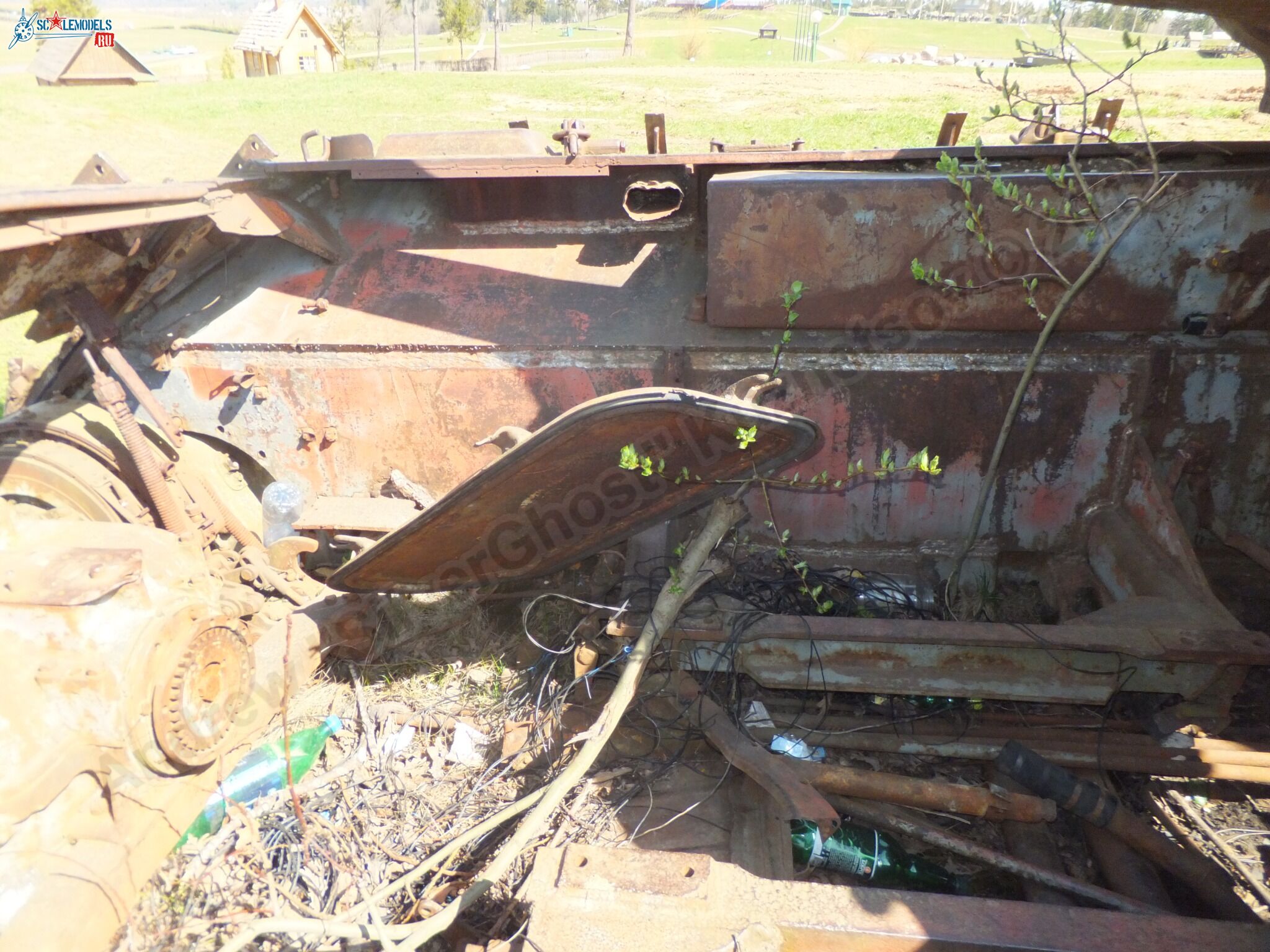 Damaged_IS-3_0021.jpg