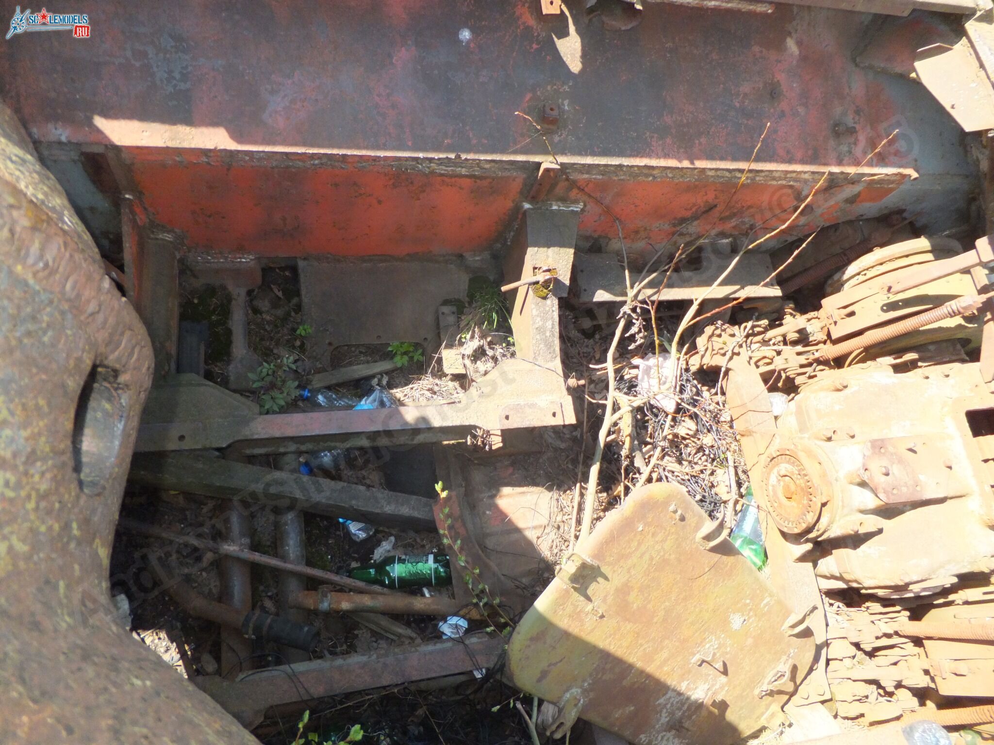Damaged_IS-3_0037.jpg