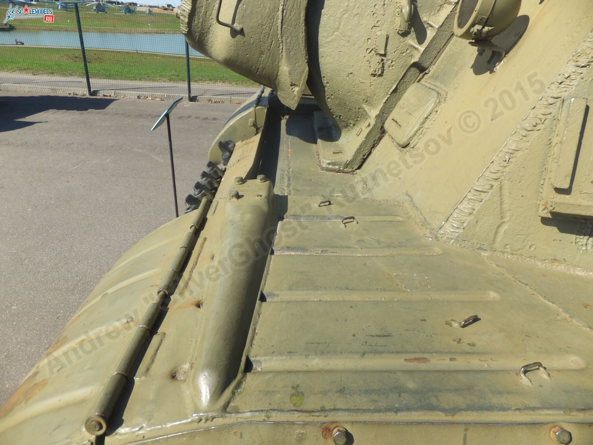 ISU-152_0081.jpg