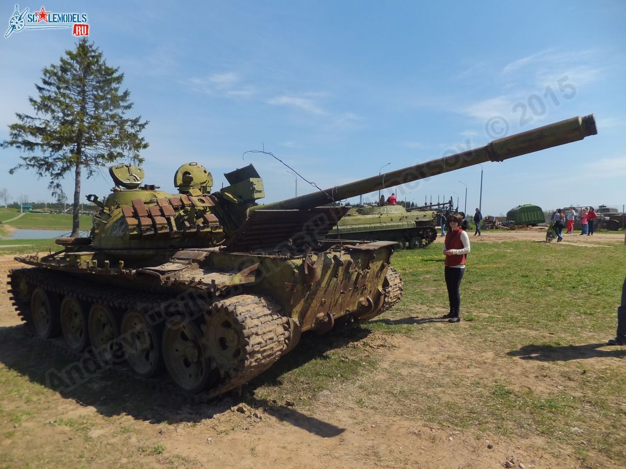 T-54_wreck_0004.jpg